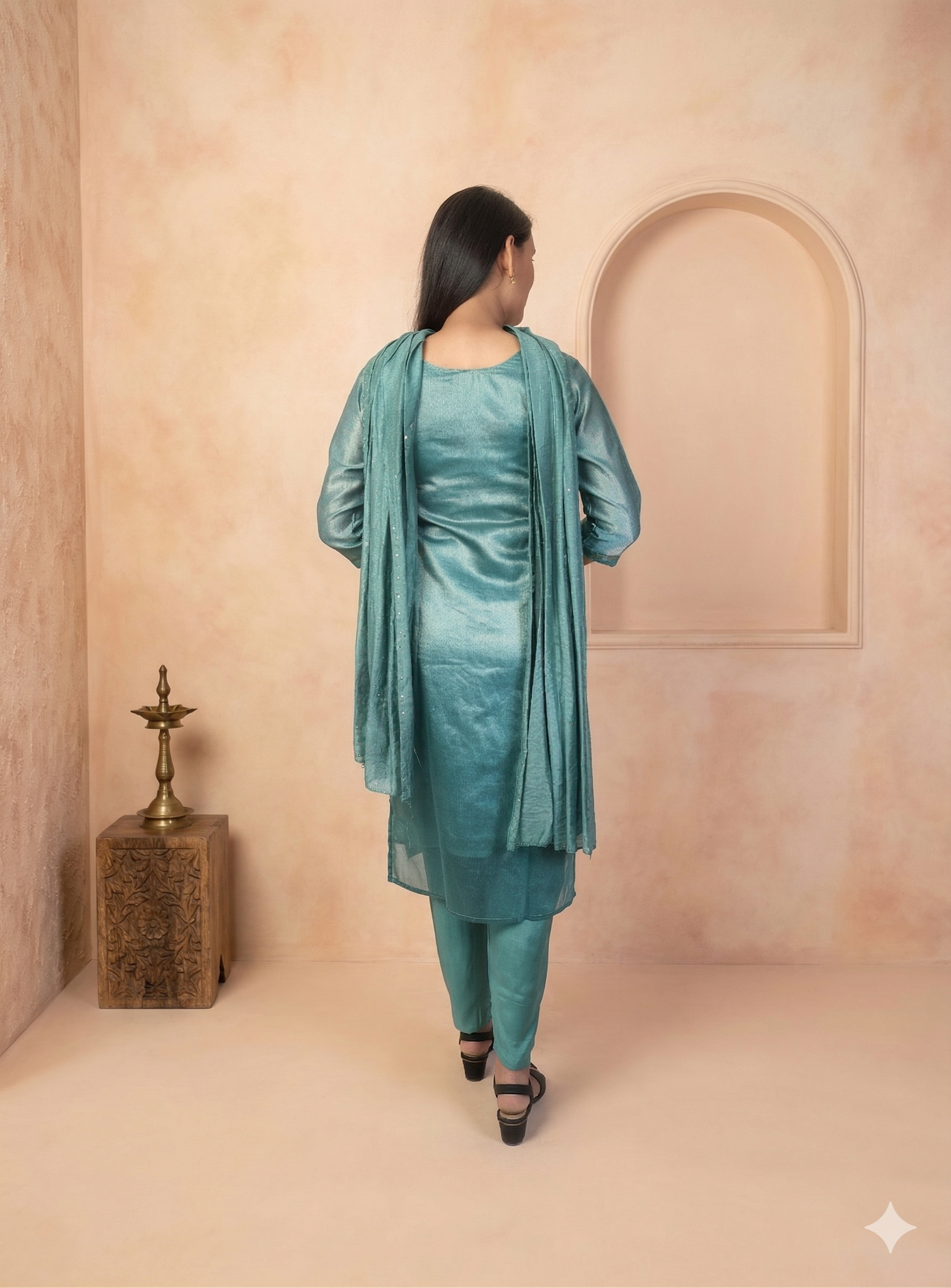 Green silk blend straight suit set with dupatta