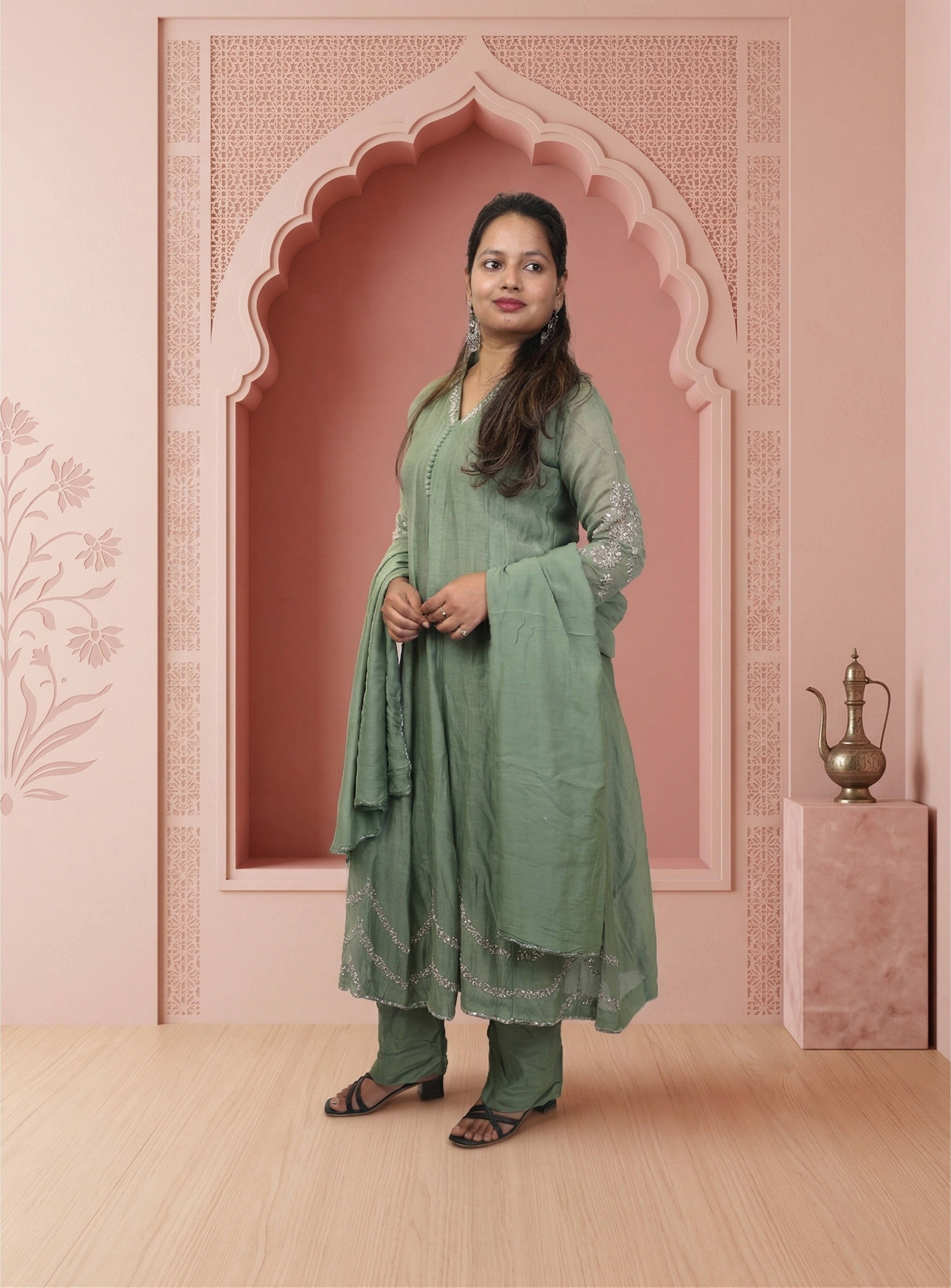 Green banarasi mul chanderi anarkali with dupatta