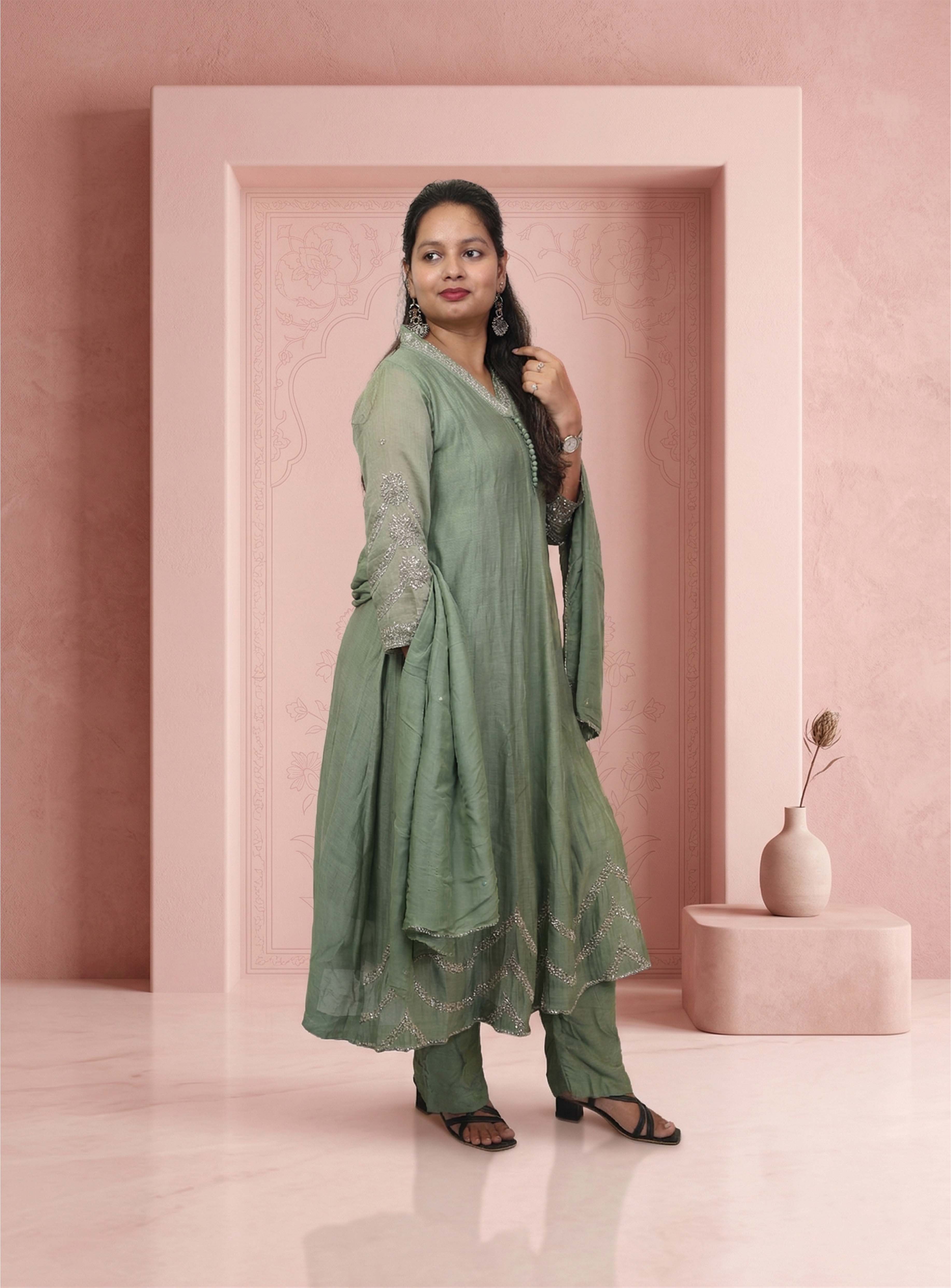 Green banarasi mul chanderi anarkali with dupatta