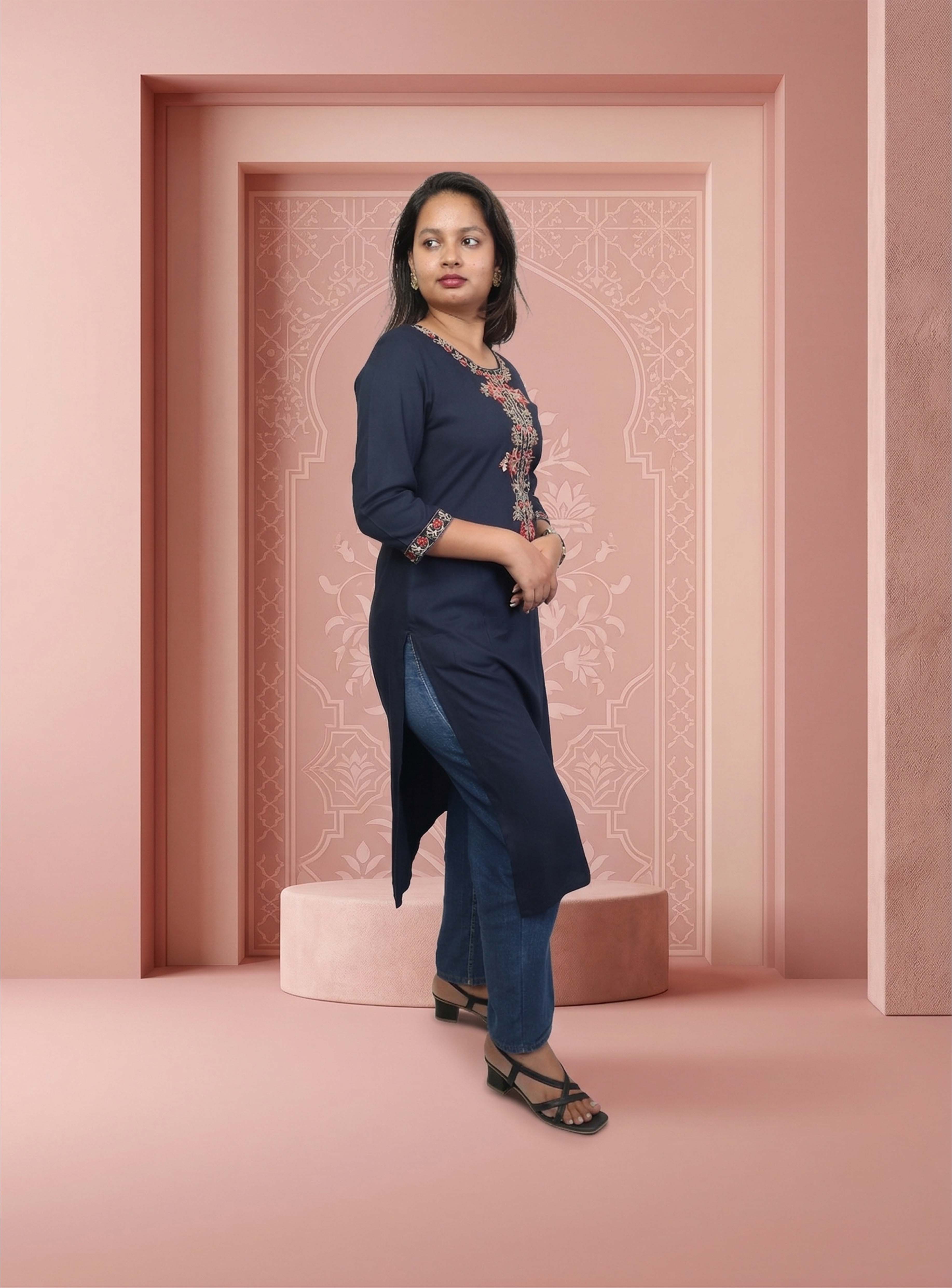 Blue embroidery silk blend straight kurta