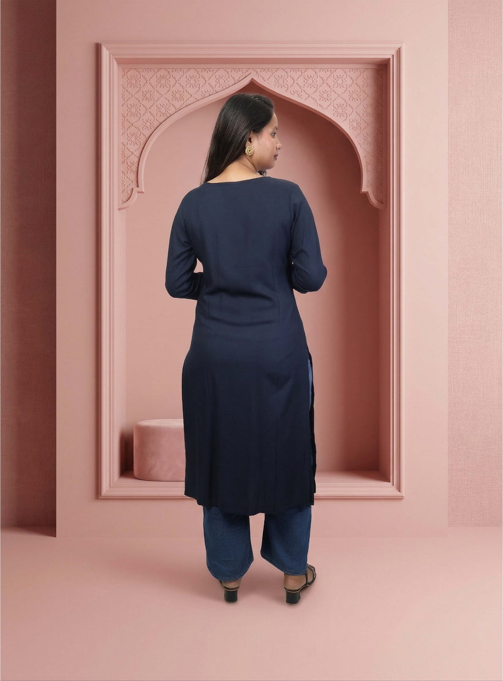Blue embroidery silk blend straight kurta