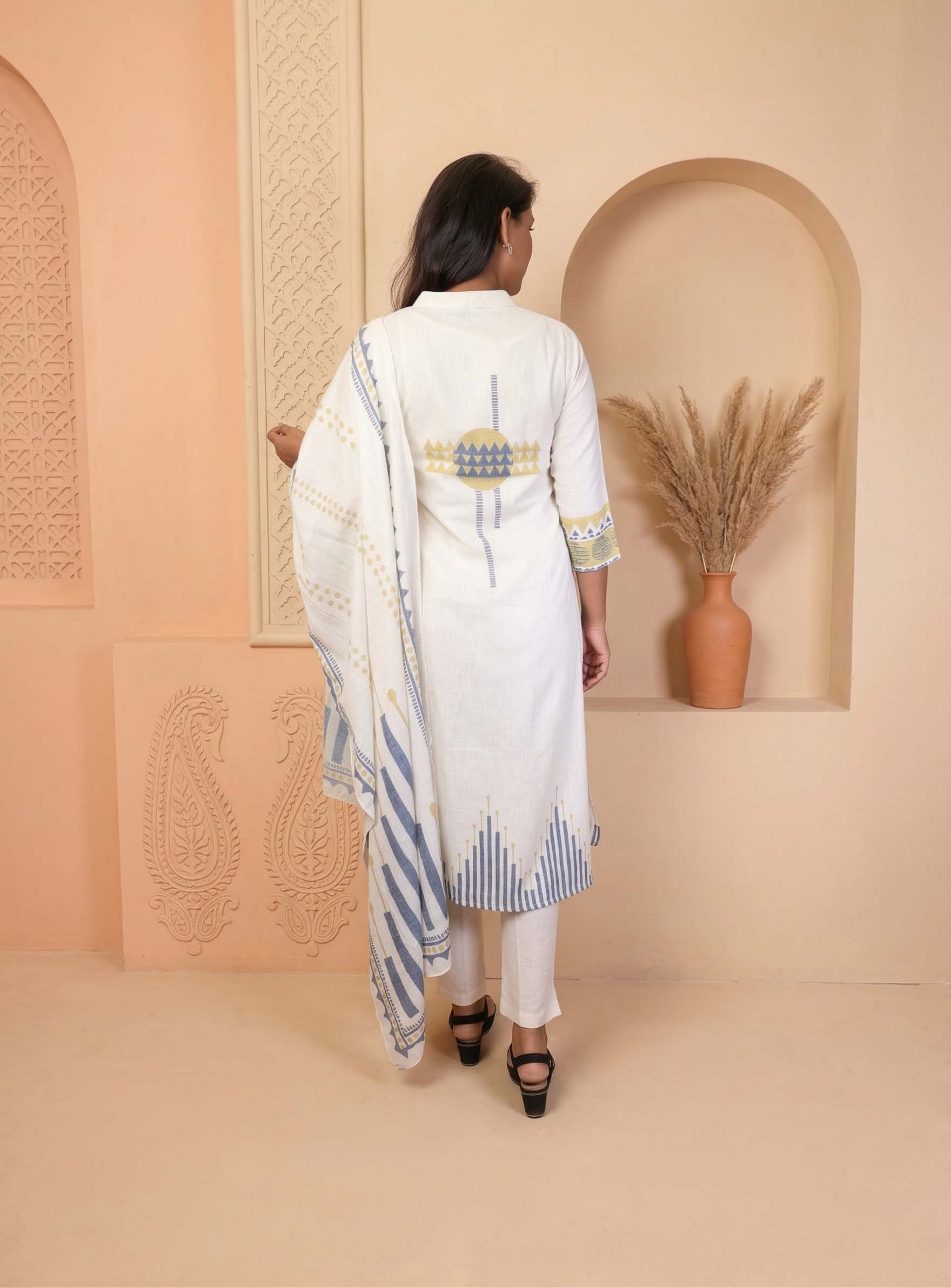 Handloom White cotton Straight Suit Set With Dupatta