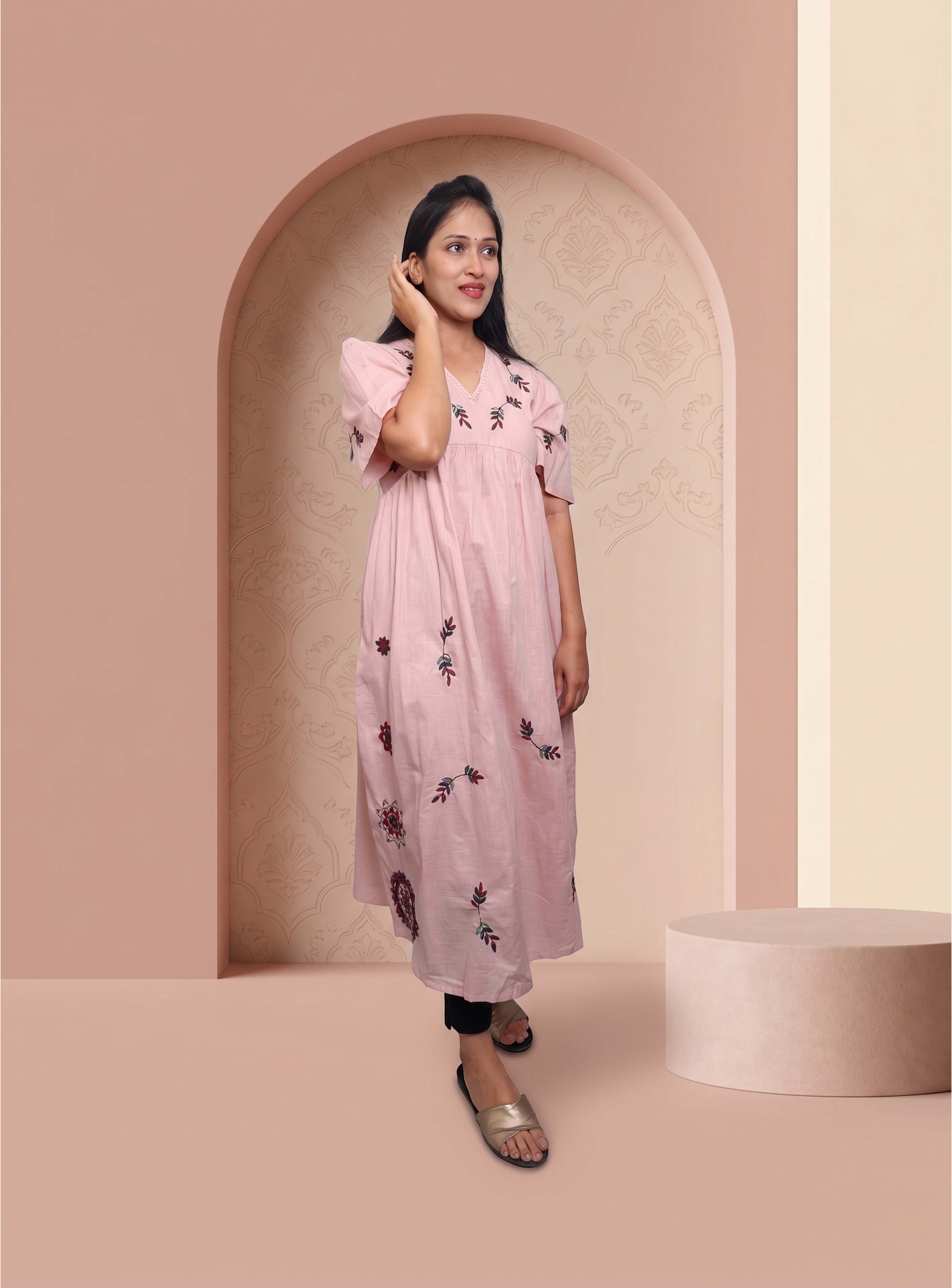 Pink linen A-line thred embroidery dress