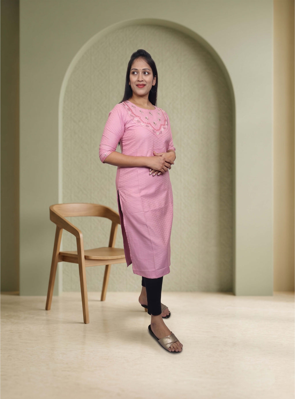 Pink cotton blend straight kurti